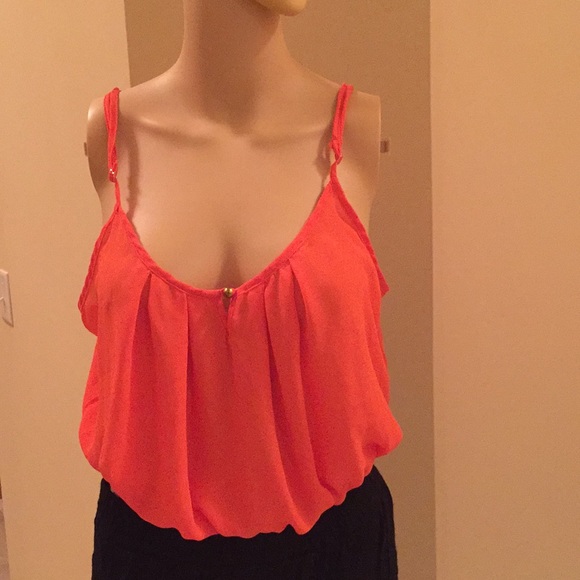 Tops - Juniors spaghetti strap top